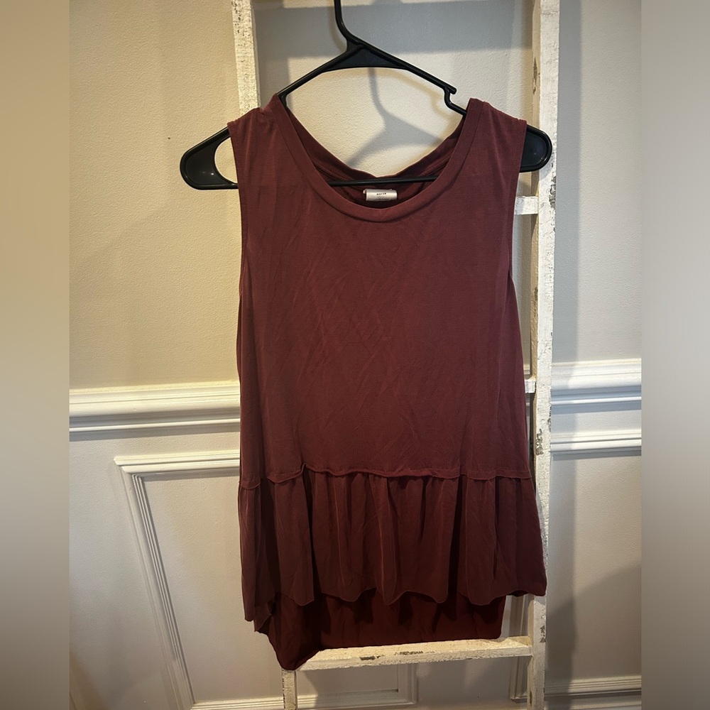 Sleeveless Burgundy Top